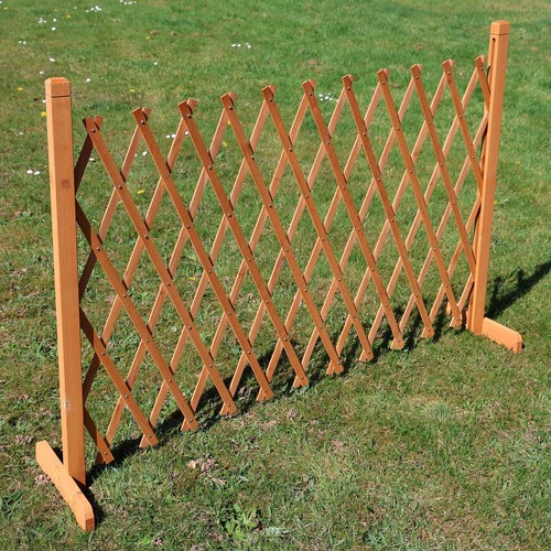 Expandable wooden garden fence - garden,